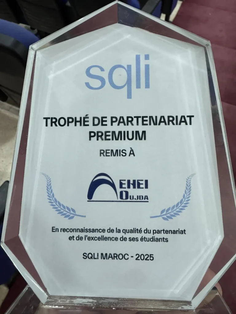 Trophée de Partenariat Premium remis à l’EHEI Oujda par SQLI Maroc